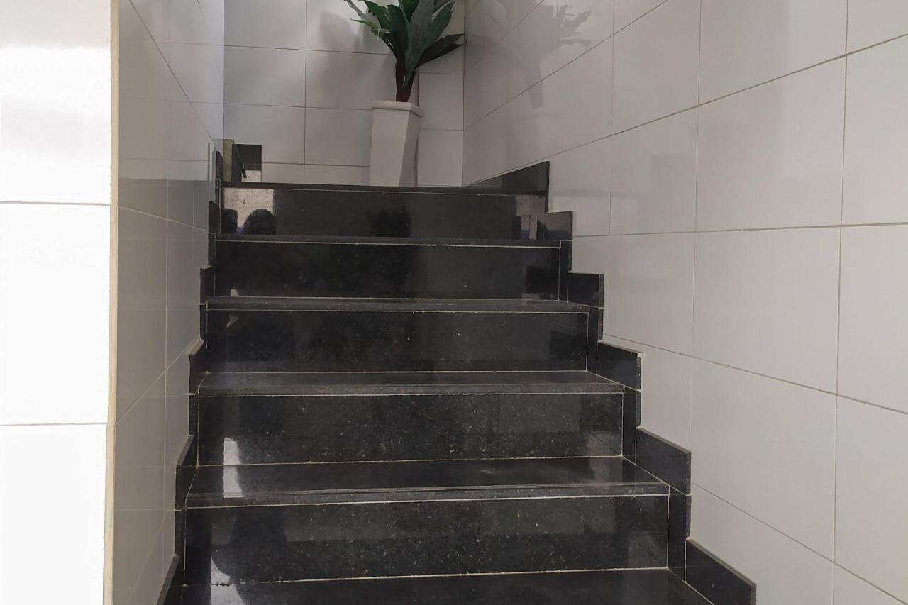 OYO Hotel Valéria Salvador Esterno foto